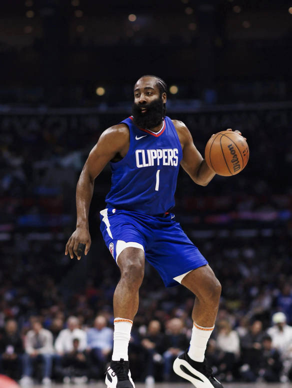 NBA赛事精采绝伦，球员技术造诣惊人！的简单介绍
