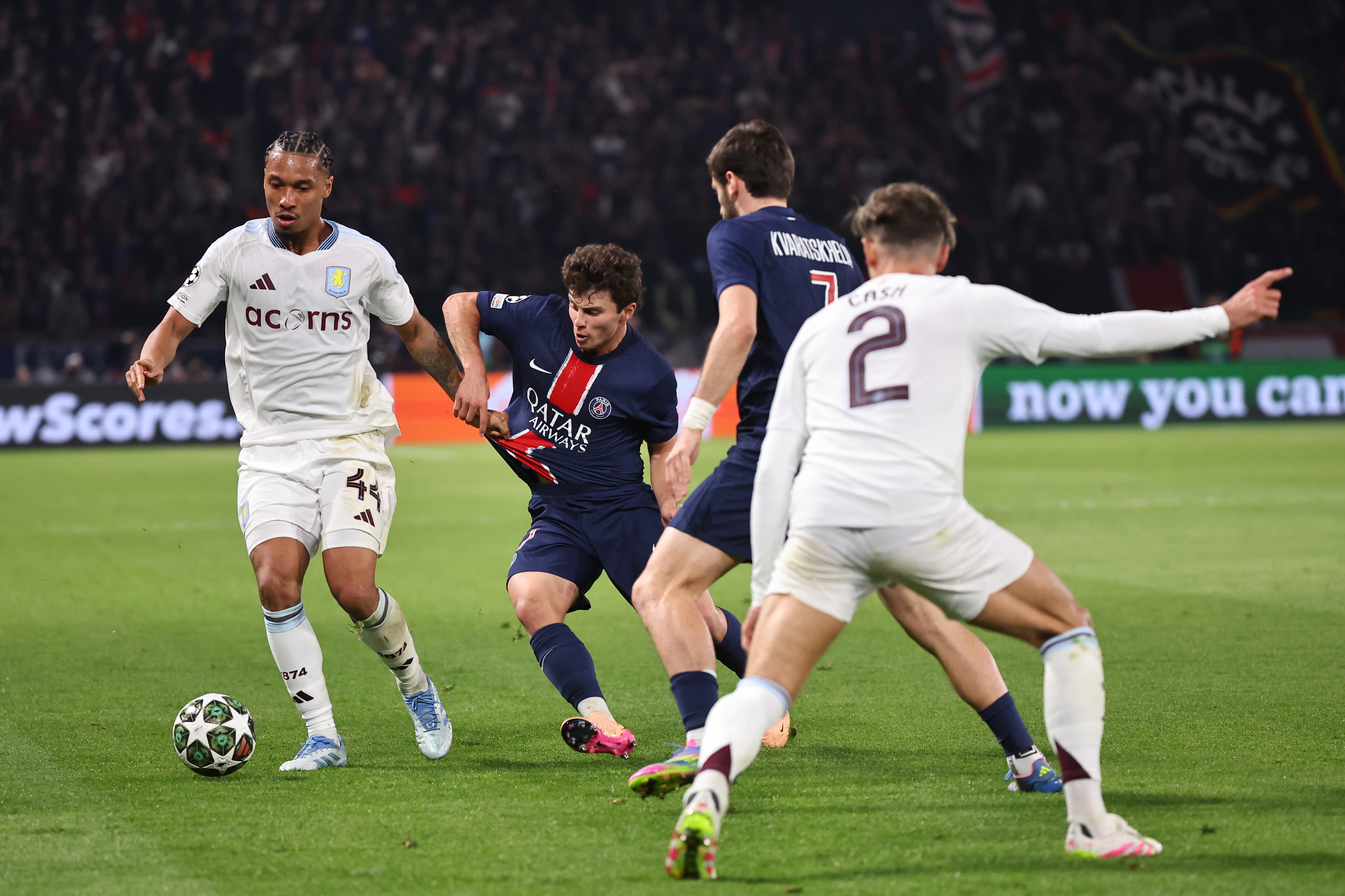 开云体育登录-包含欧洲国际足球赛事场面激烈，胜负可期的词条