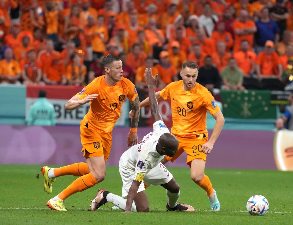 荷兰客场-战平爱尔兰,小组头名难题未解的简单介绍 荷兰客场-战平爱尔兰,小组头名难题未解的简单介绍