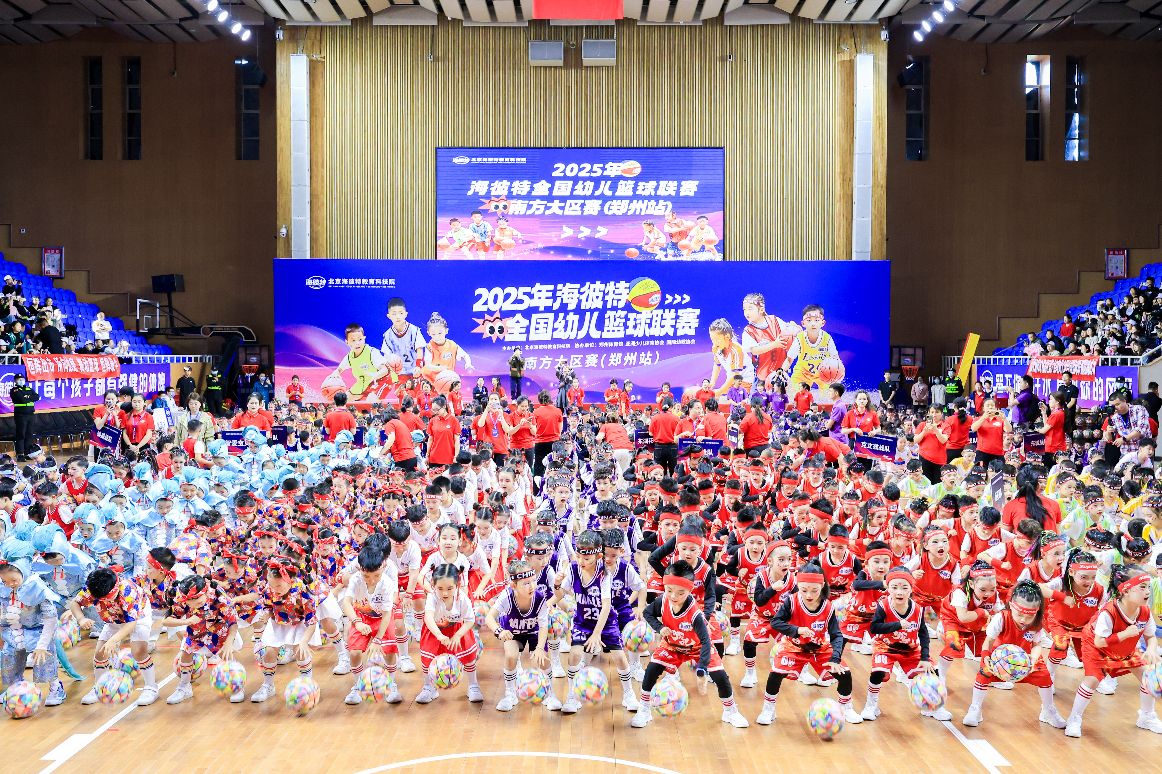 校际篮球赛将迎来更多全球球队参与 校际篮球赛将迎来更多全球球队参与