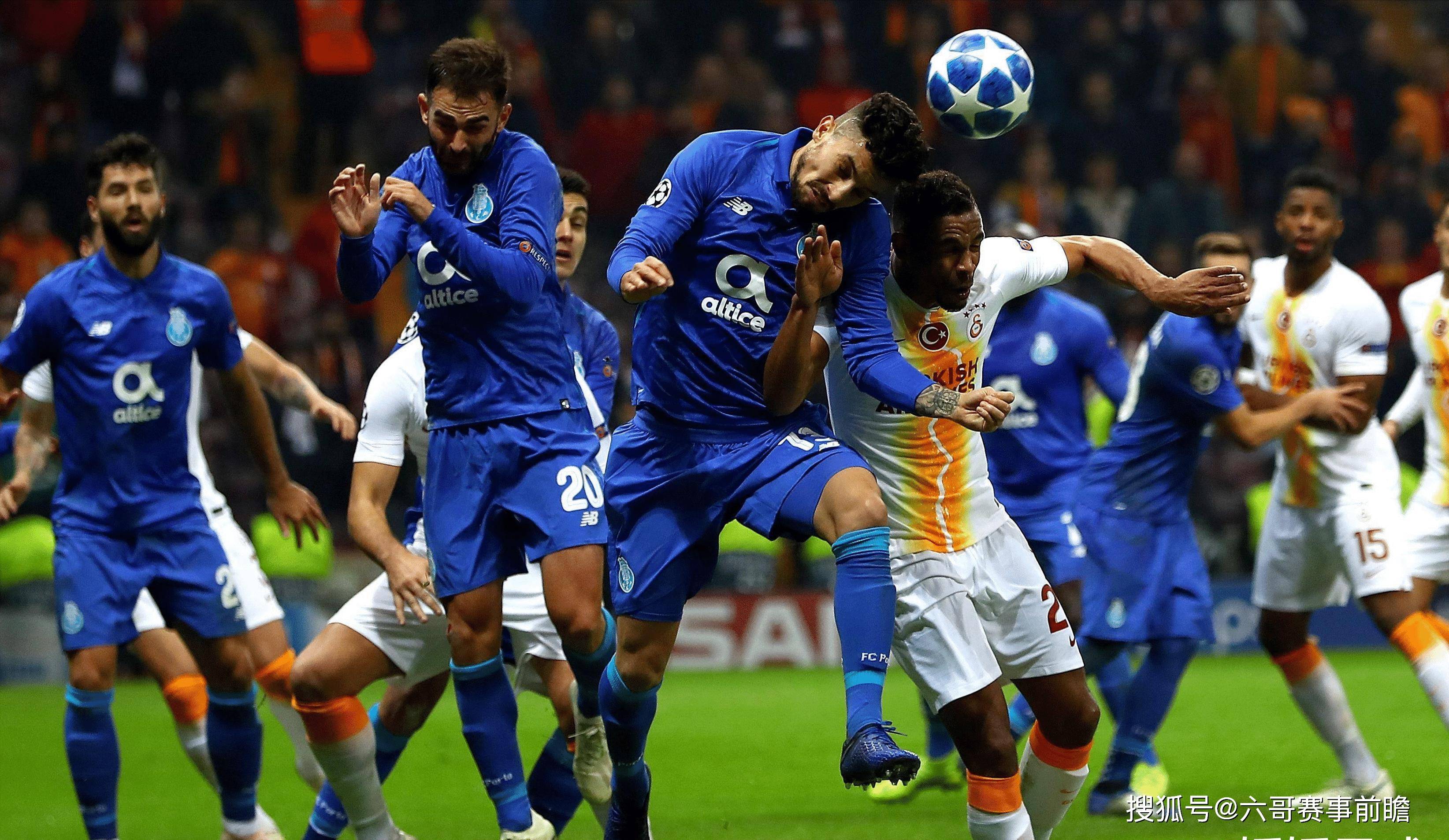 澳大利亚队在比赛中射入精彩进球 澳大利亚队在比赛中射入精彩进球