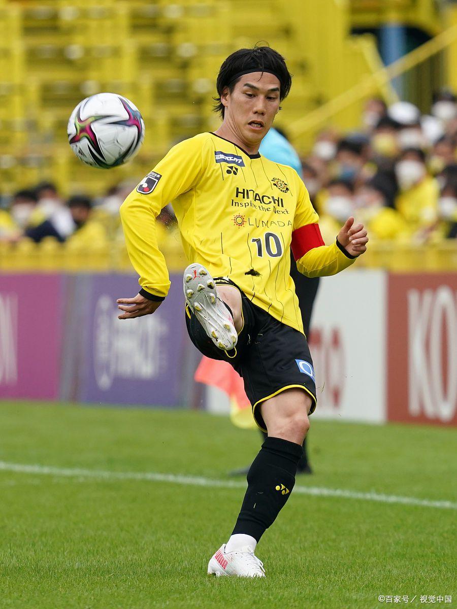 柏太阳神夺取胜利,向冠军发起挑战!的简单介绍 柏太阳神夺取胜利,向冠军发起挑战!的简单介绍