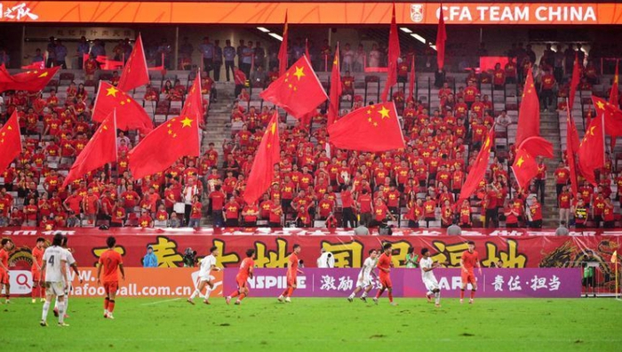 包含主场作战,球迷热情助威,全力支持球队的词条 包含主场作战,球迷热情助威,全力支持球队的词条