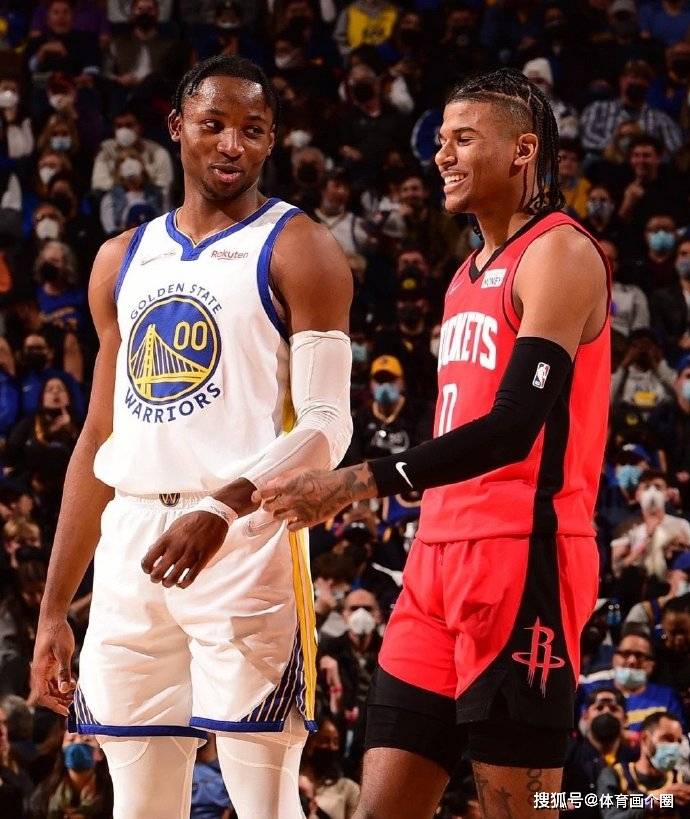 火箭逆转尼克斯，王哲林带队取胜