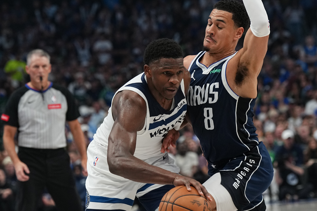 开云体育中国-独行侠力克鹈鹕，约基奇点燃赛场