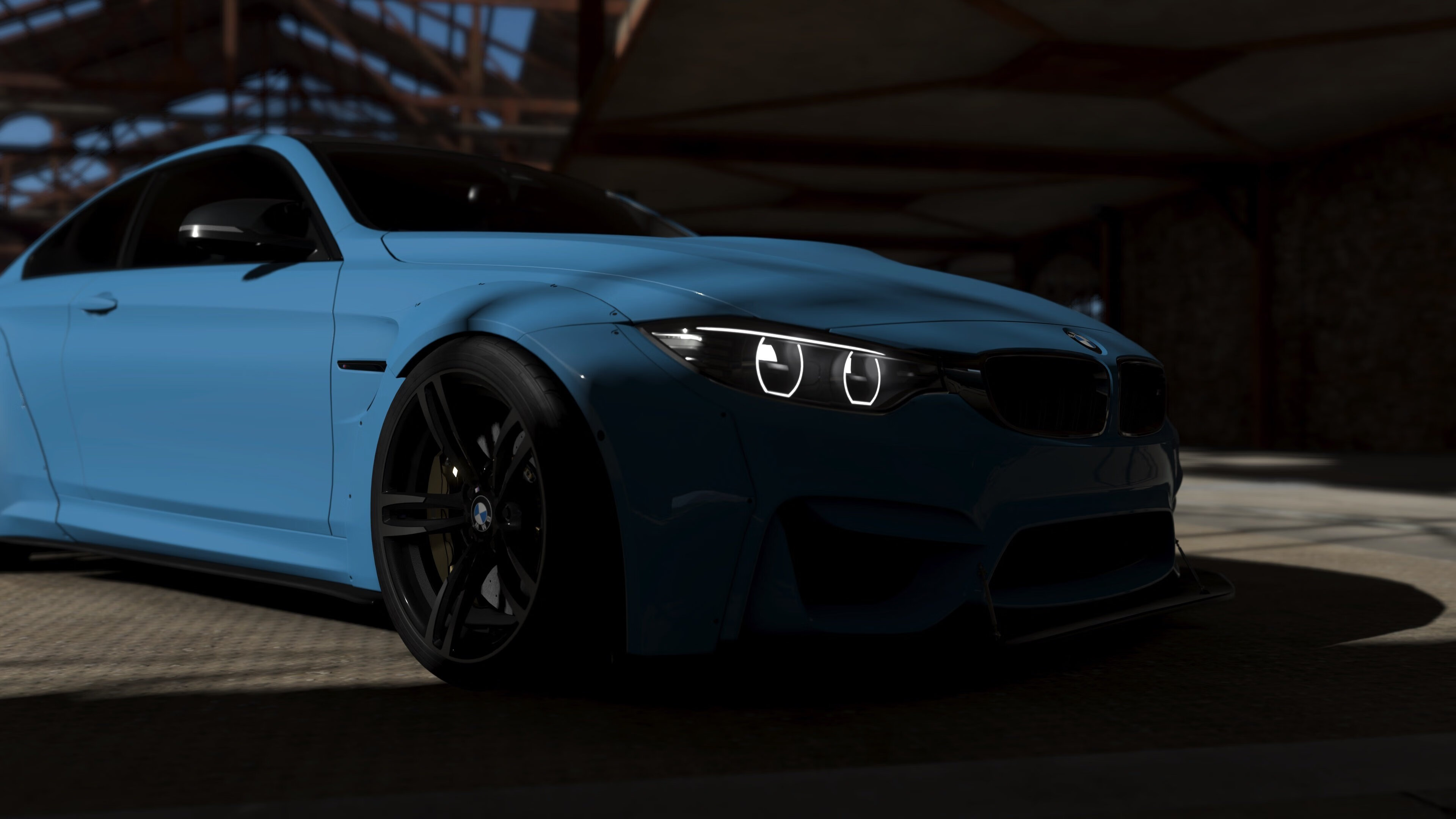 开云体育在线-极速狂飙与绿茵炼狱，贝林厄姆如何彻底撕裂F1争冠之夜的防线