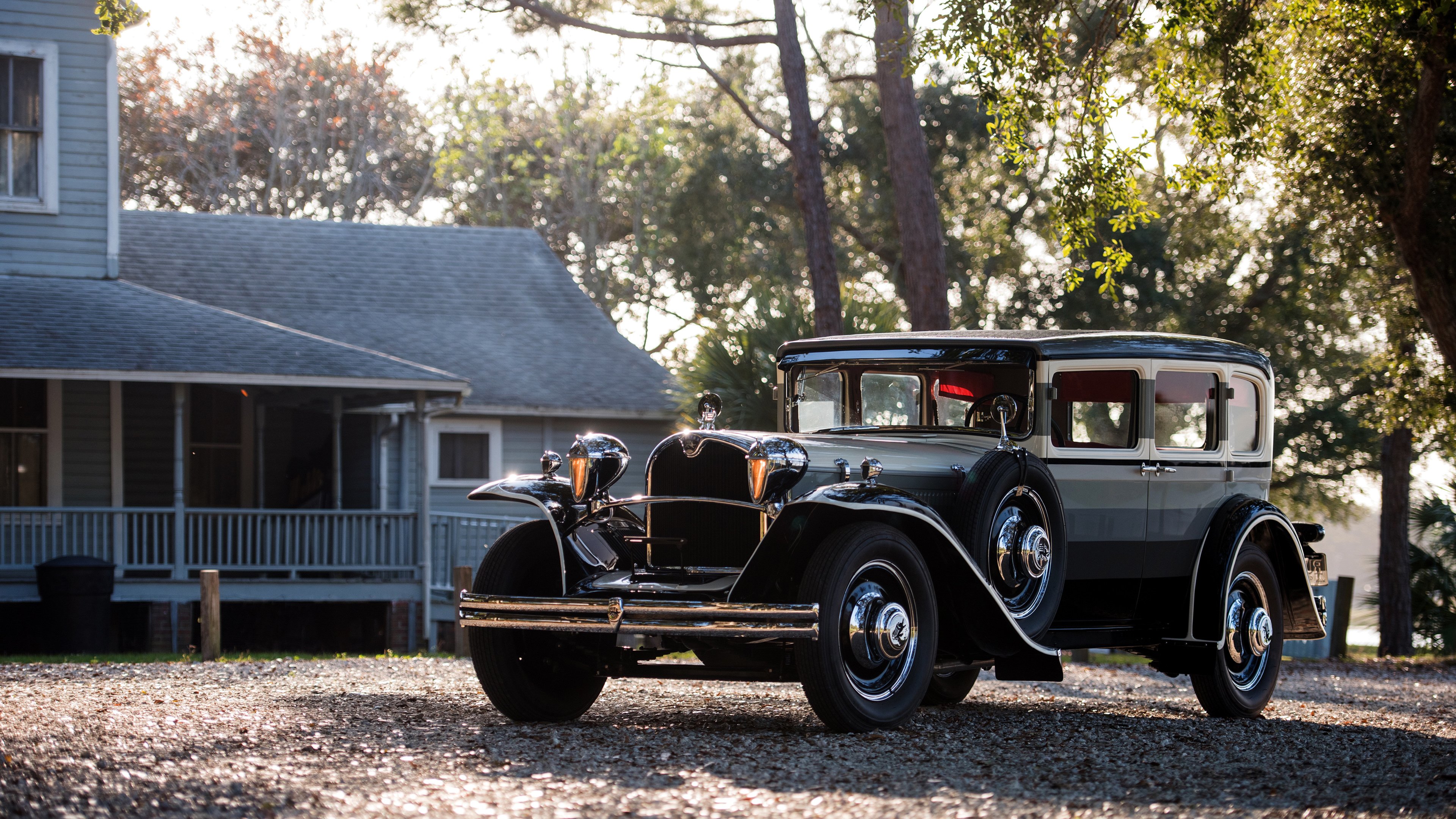 开云官网-劳塔罗独中两元成焦点，巴萨血拼沙特豪门展韧性