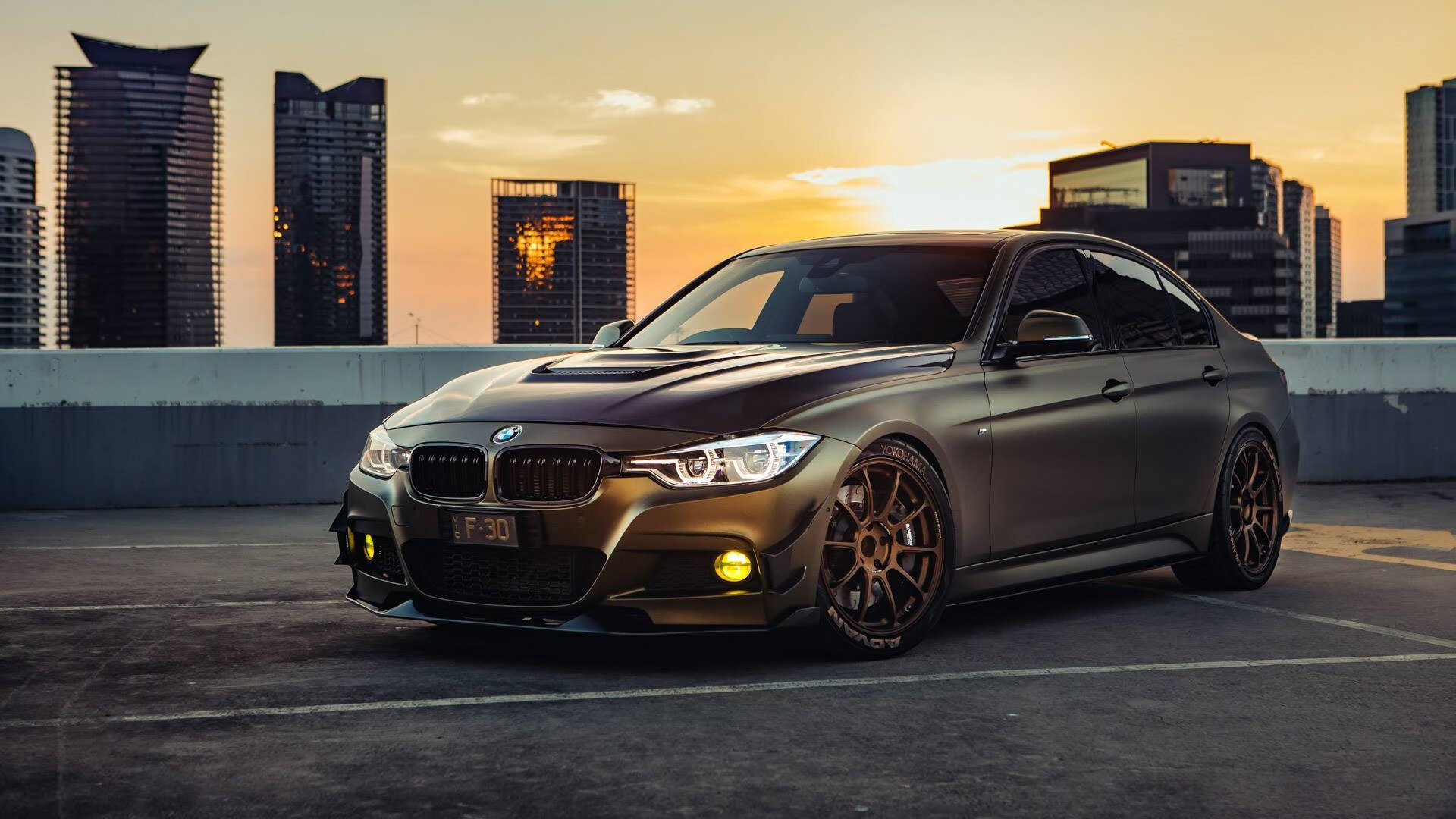 劳塔罗独中两元成焦点,巴萨血拼沙特豪门展韧性